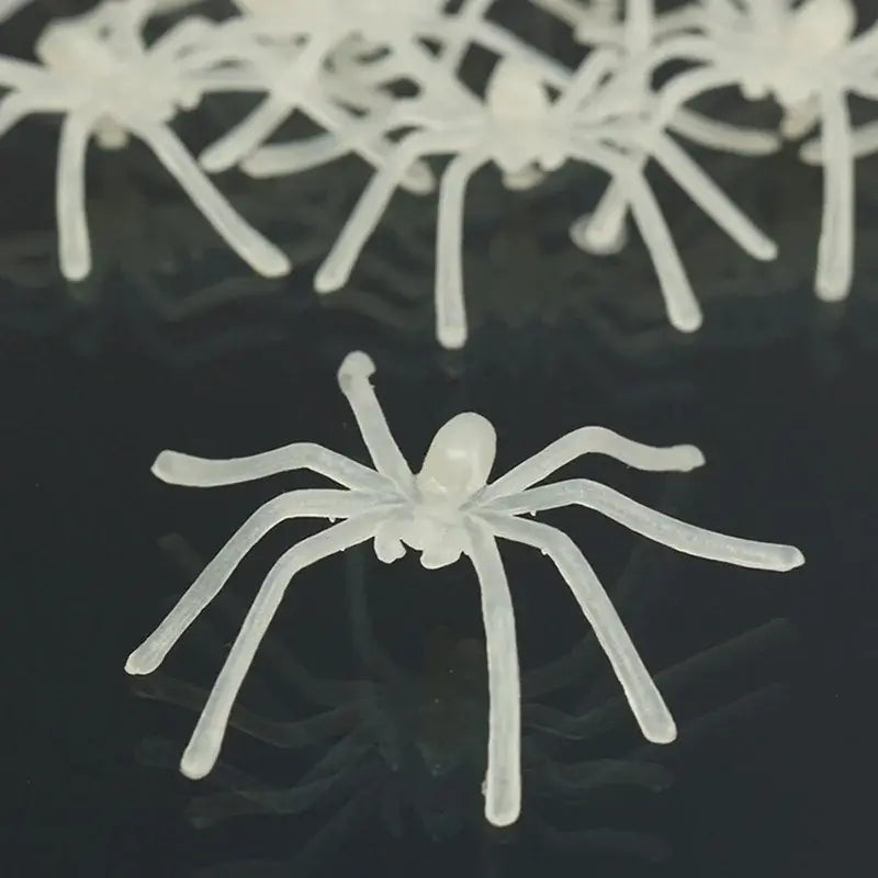 Halloween Luminous Rubber Fake Spider Prank Toy: Set of 10 Plastic Figures for DIY Party Decorations